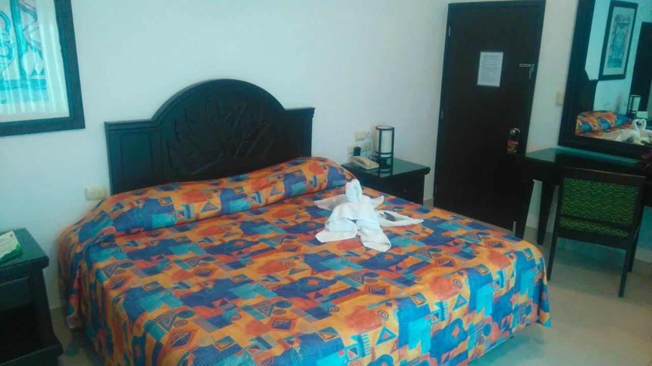 Hotel Del Sol Cancún Eksteriør billede